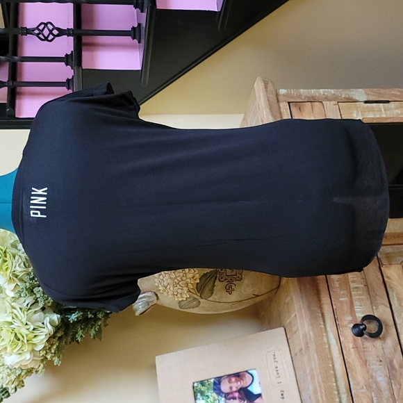 PINK Victoria's Secret Tee - SZ XS - Picture 4 of 5